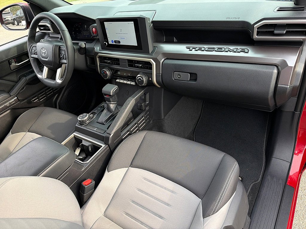Used 2025 Toyota Tacoma TRD Off-Road image 22