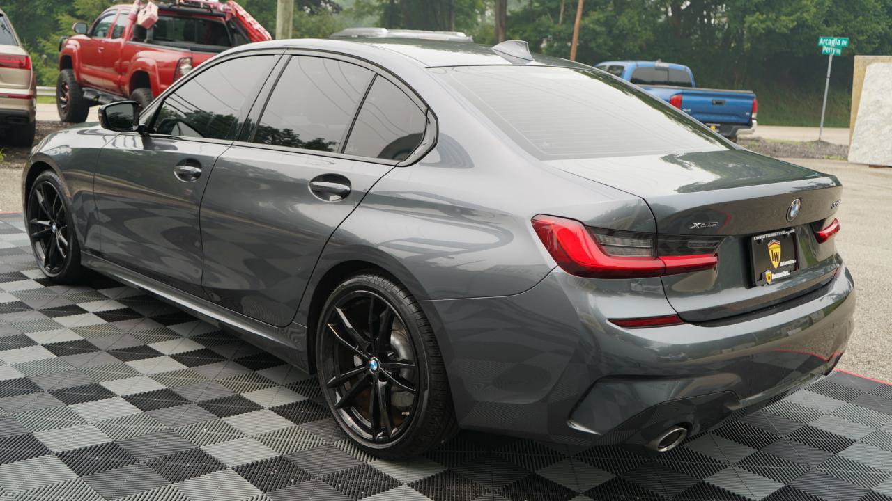 Used 2020 BMW 330i xDrive Sedan w/ M Sport Package AWD/4WD image 13