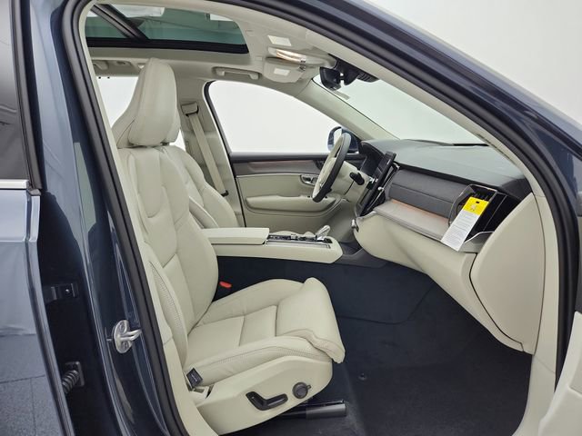 New 2026 Volvo XC90 B6 Ultra w/ Protection Package image 14