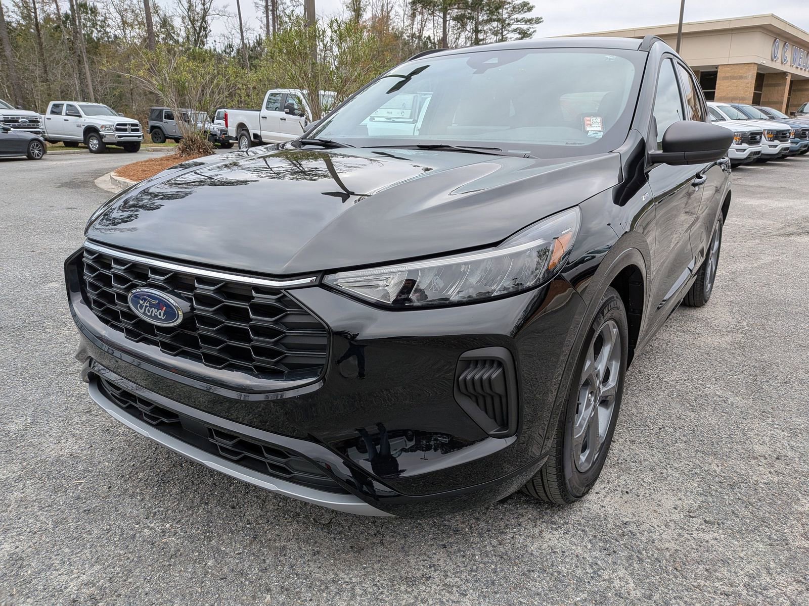 Certified 2023 Ford Escape ST-Line w/ Tech Pack #1 image 9