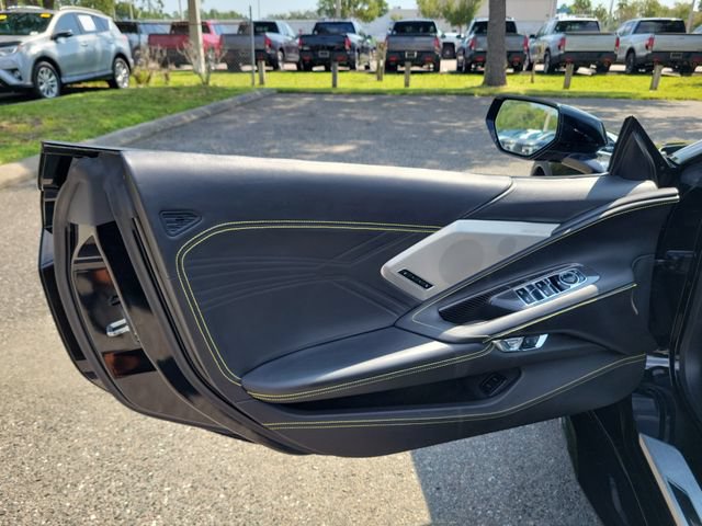 Used 2023 Chevrolet Corvette Z06 RWD image 32