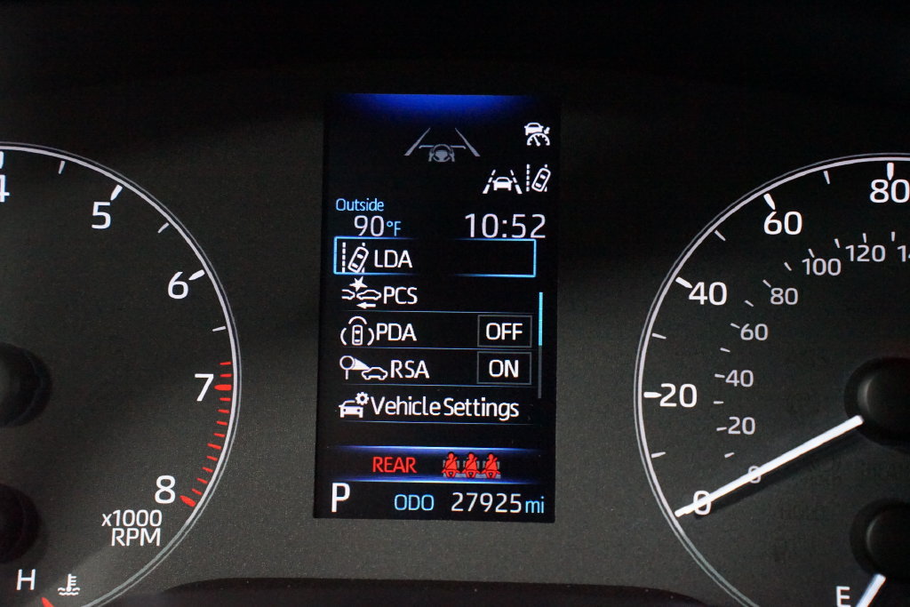 Used 2024 Toyota Corolla SE FWD image 16