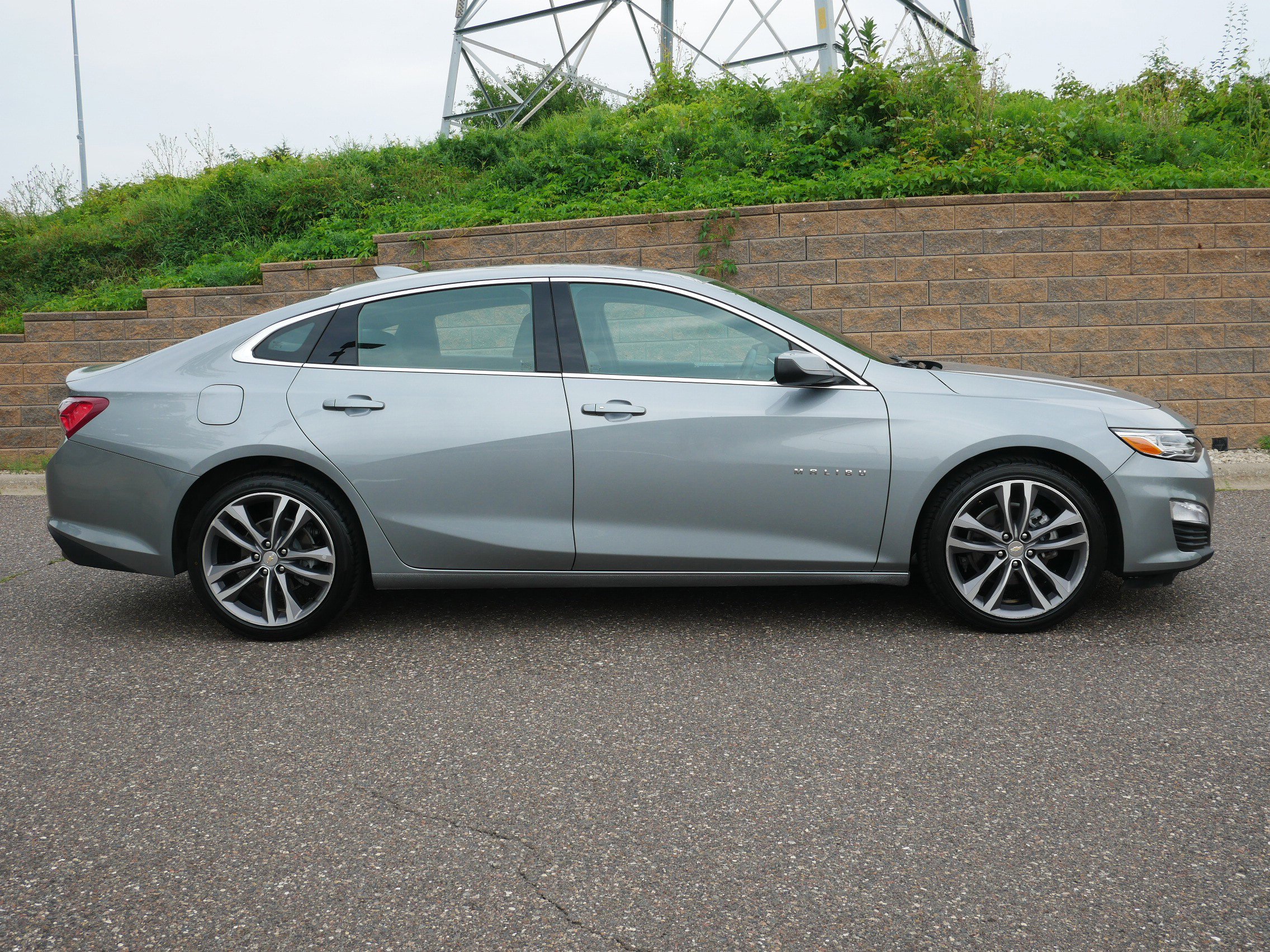 Used 2023 Chevrolet Malibu LT image 7