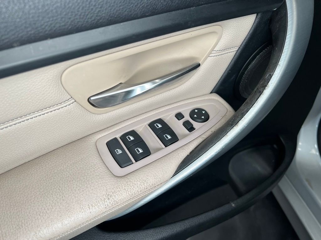 Used 2014 BMW 328i xDrive Sedan image 15