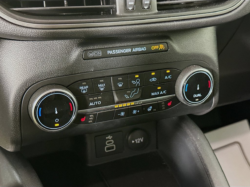 Used 2025 Ford Escape Active w/ Cold Weather Package FWD image 22