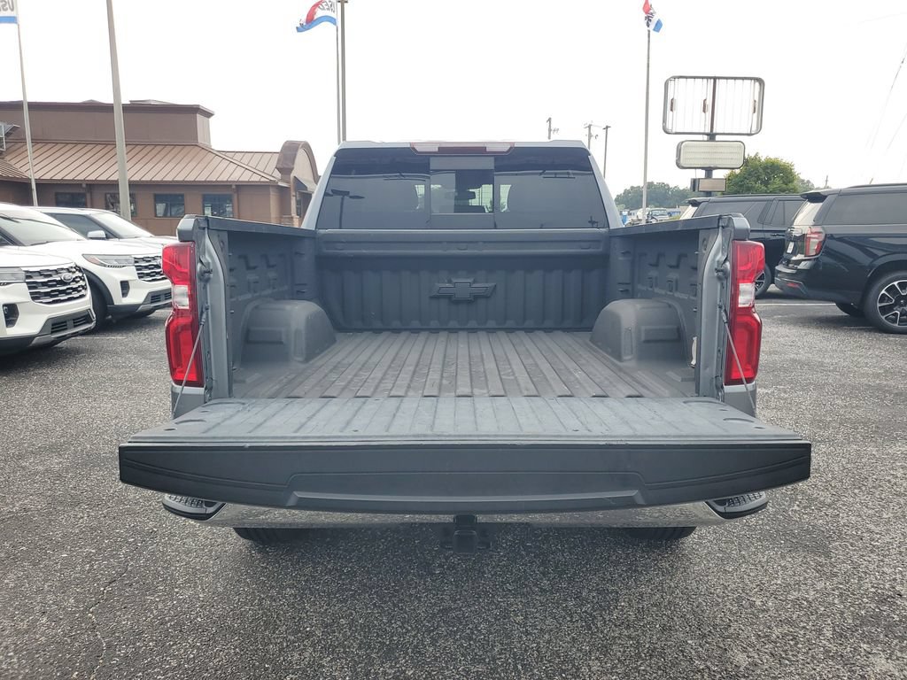 Used 2022 Chevrolet Silverado 1500 LTZ w/ LTZ Convenience Package II RWD image 32