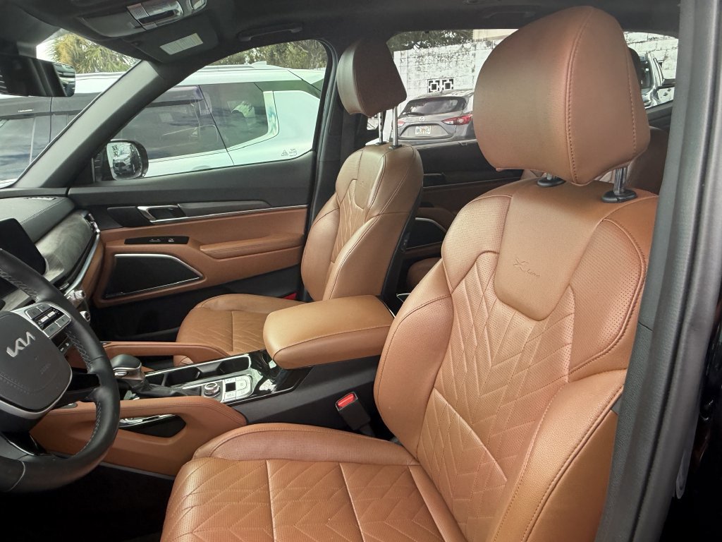 Certified 2025 Kia Telluride SX X-Line AWD/4WD image 23