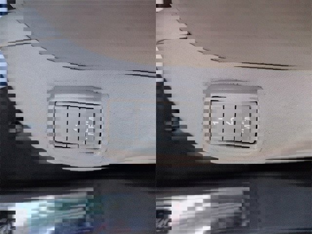 Used 2013 Cadillac SRX Luxury image 15