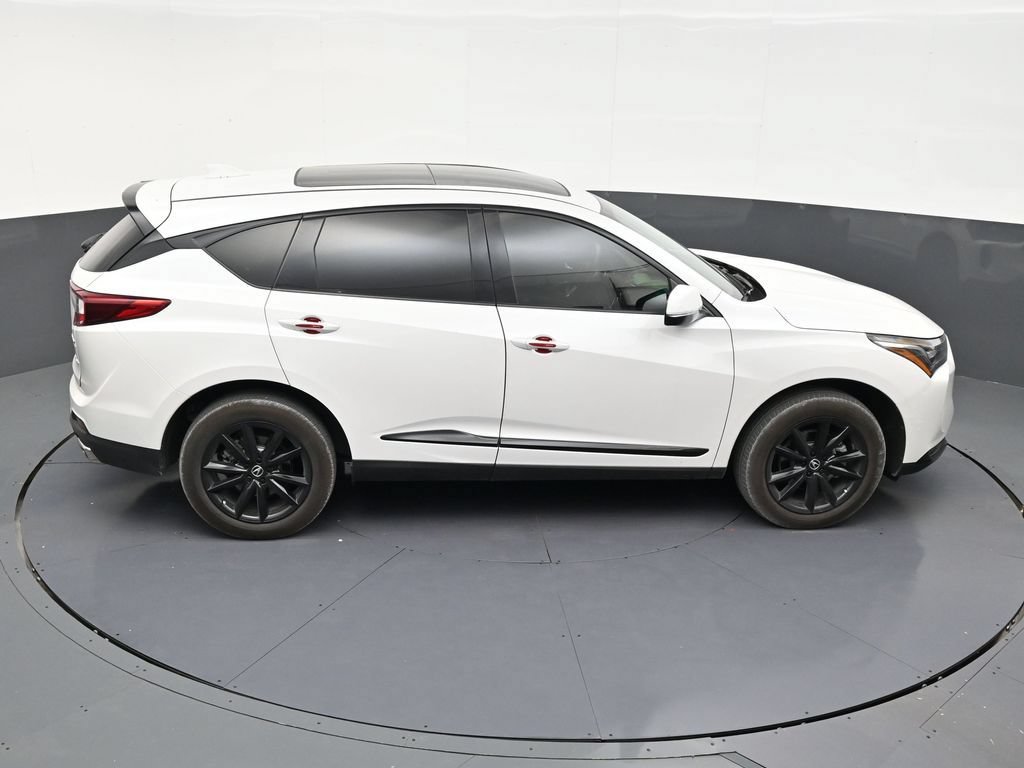 Used 2025 Acura RDX SH-AWD image 17