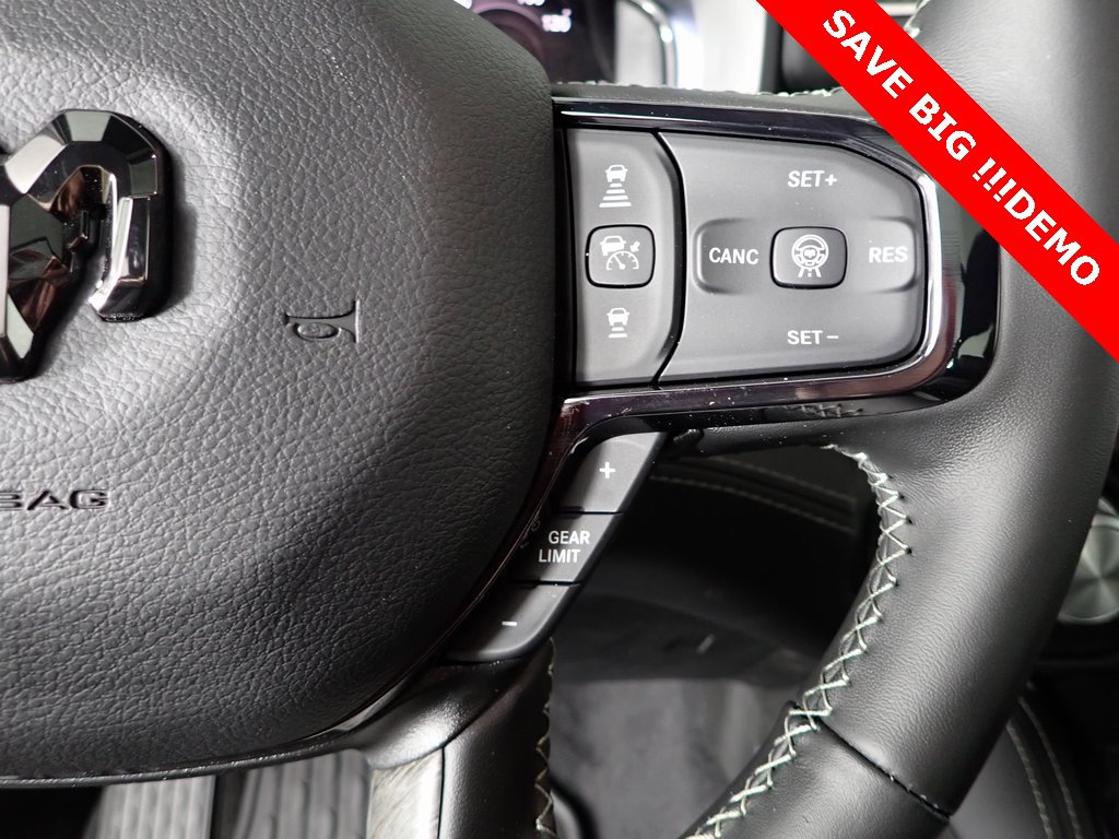 New 2025 RAM 1500 Limited image 25