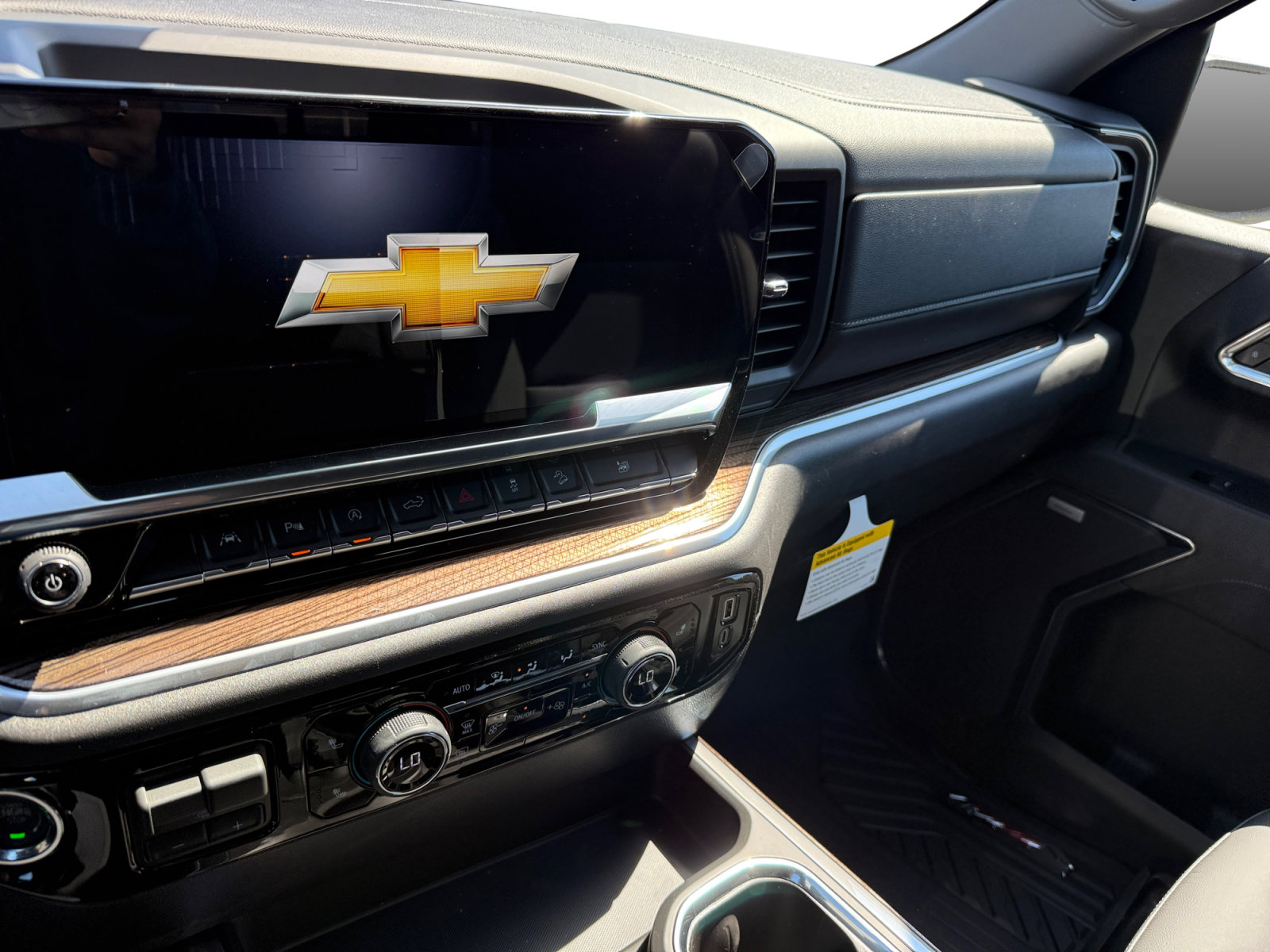 New 2026 Chevrolet Silverado 1500 RST w/ RST All Star Premium Package AWD/4WD image 12
