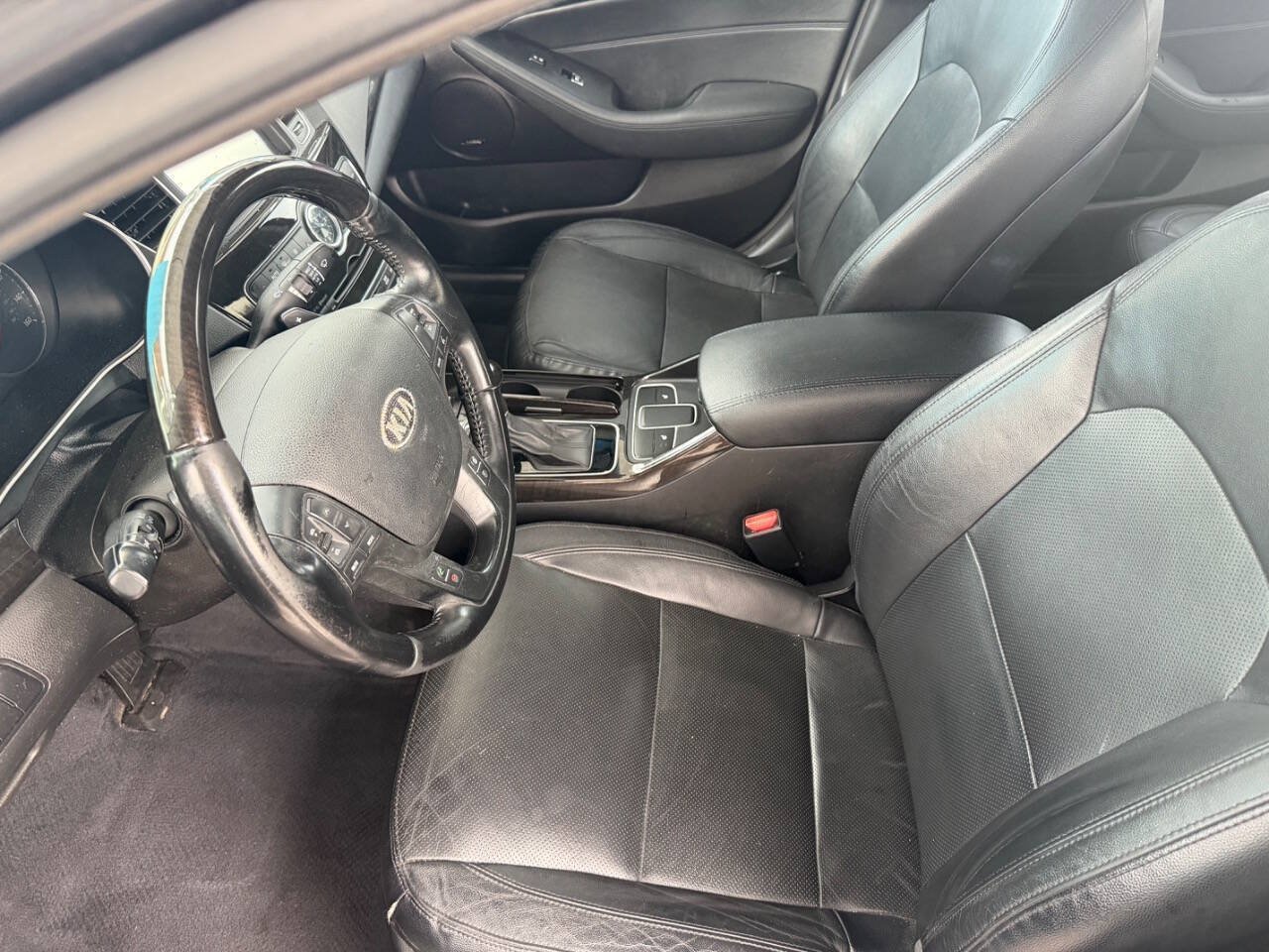 Used 2015 Kia Cadenza Premium FWD image 9