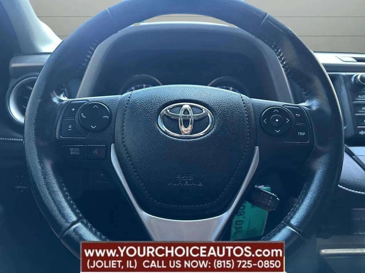 Used 2016 Toyota RAV4 XLE image 18