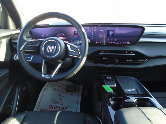 Certified 2025 Buick Enclave Preferred AWD/4WD image 17
