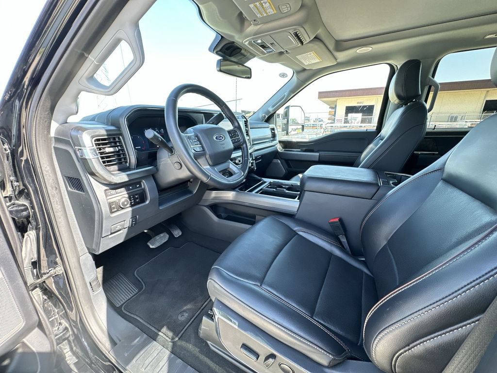 Used 2024 Ford F250 Lariat w/ Lariat Ultimate Package AWD/4WD image 10