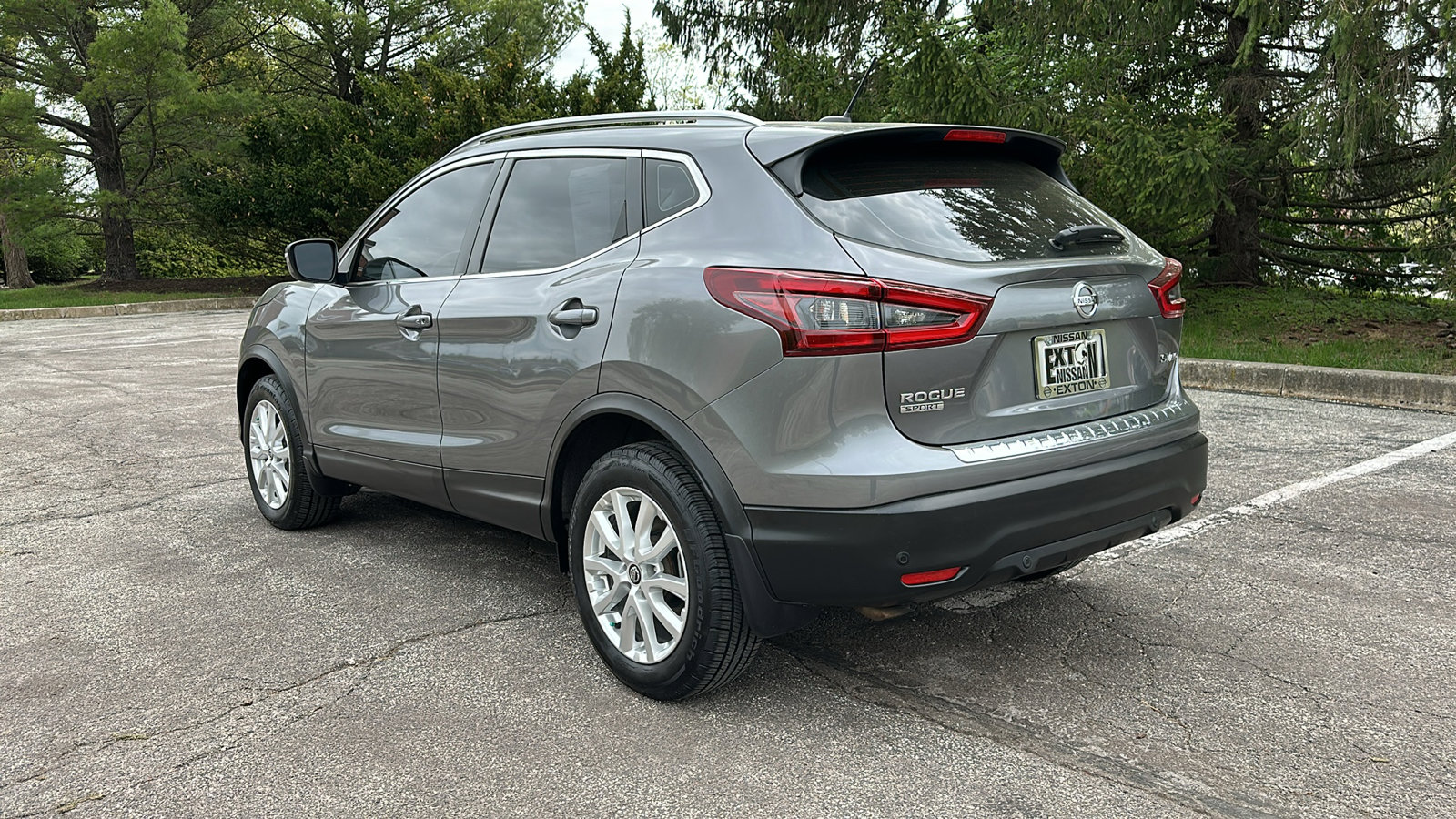 Certified 2021 Nissan Rogue Sport SV image 8