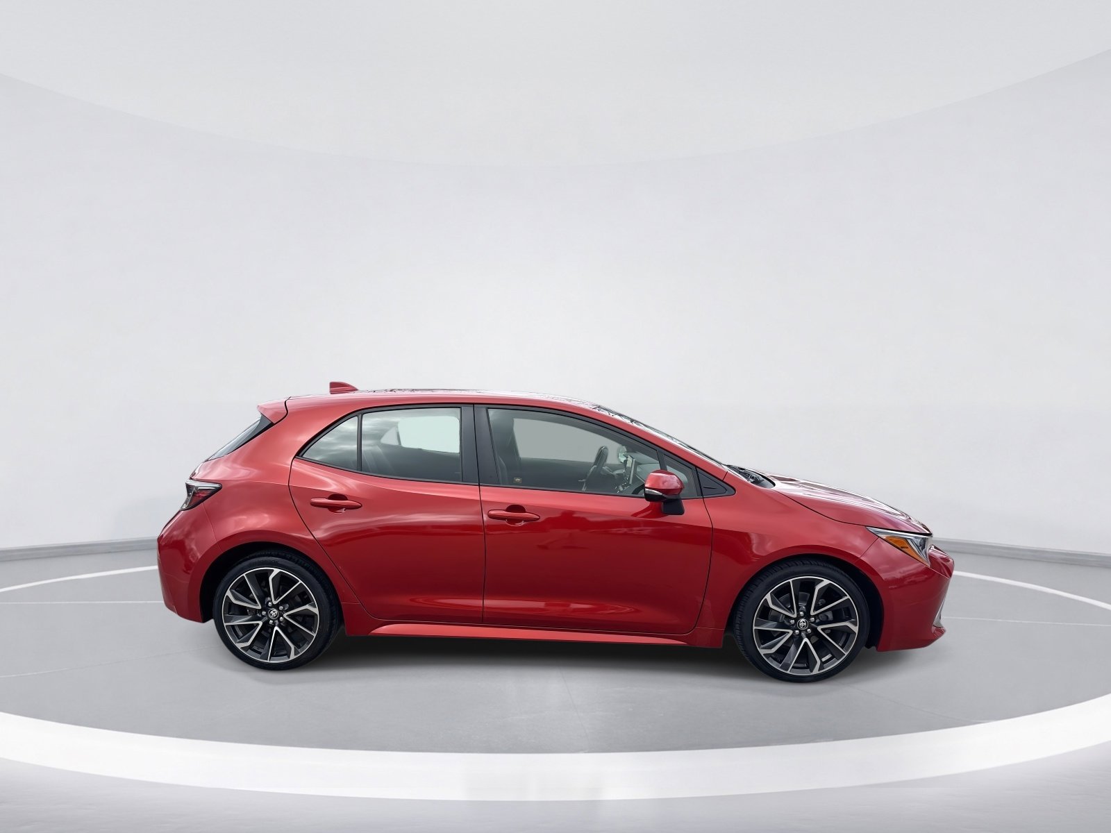 Used 2020 Toyota Corolla XSE image 9