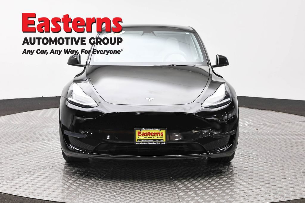Used 2021 Tesla Model Y Long Range AWD/4WD image 2