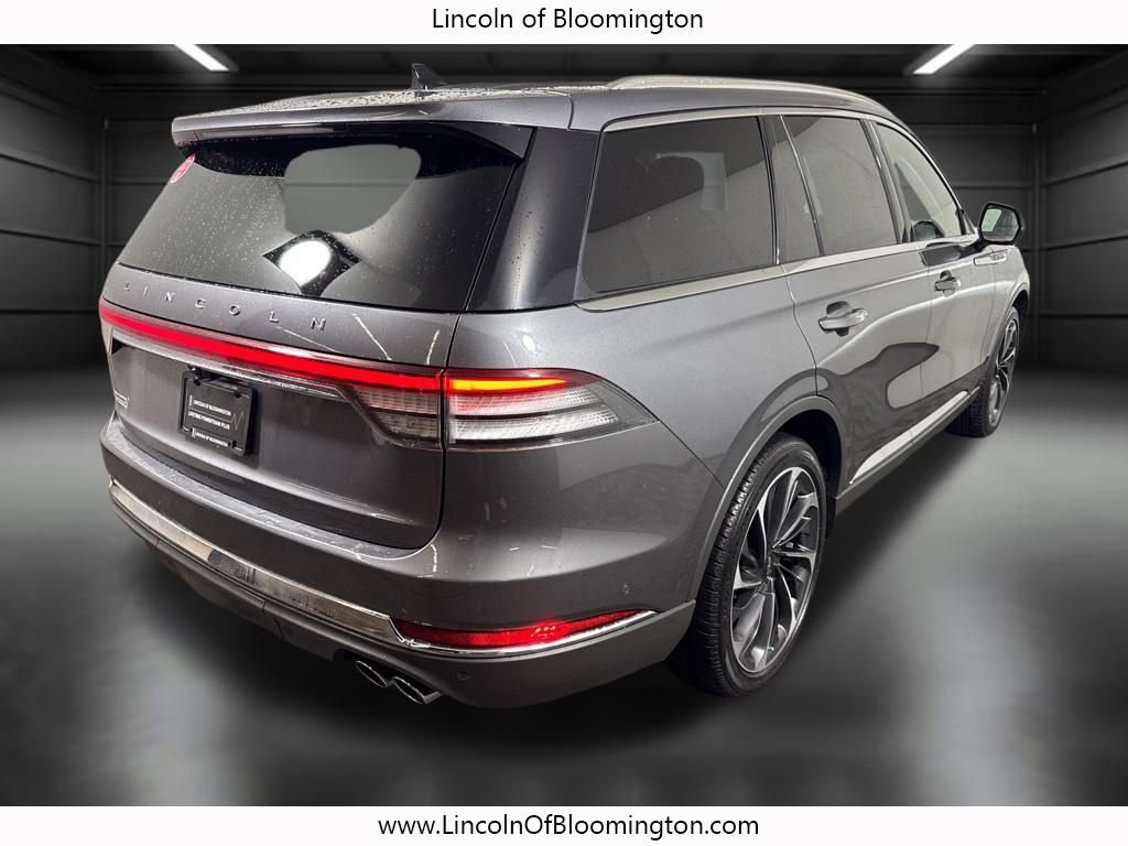 Certified 2022 Lincoln Aviator Reserve w/ Equipment Group 201A image 7