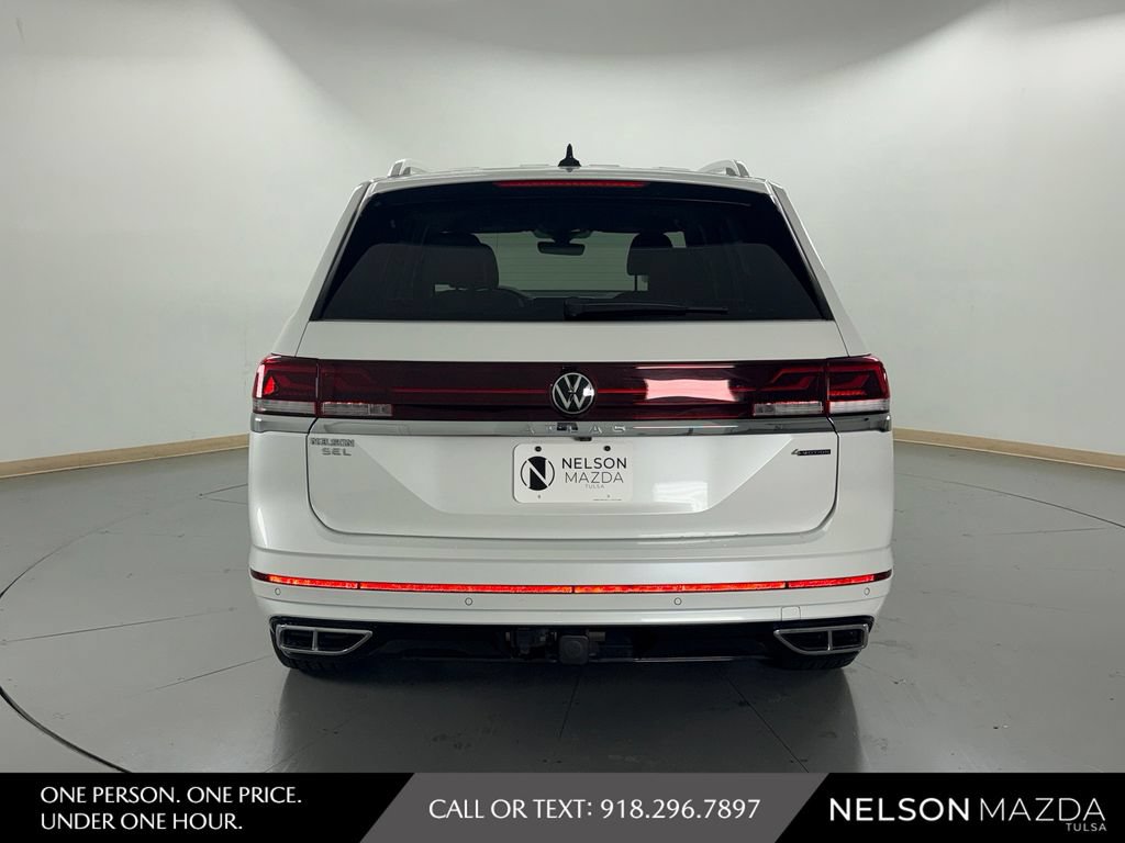 Used 2024 Volkswagen Atlas SEL Premium R-Line AWD/4WD image 7