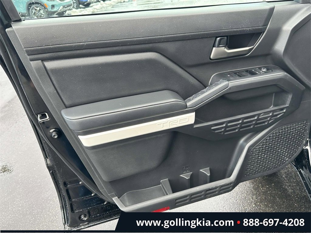 Used 2024 Toyota Tacoma TRD Sport image 13