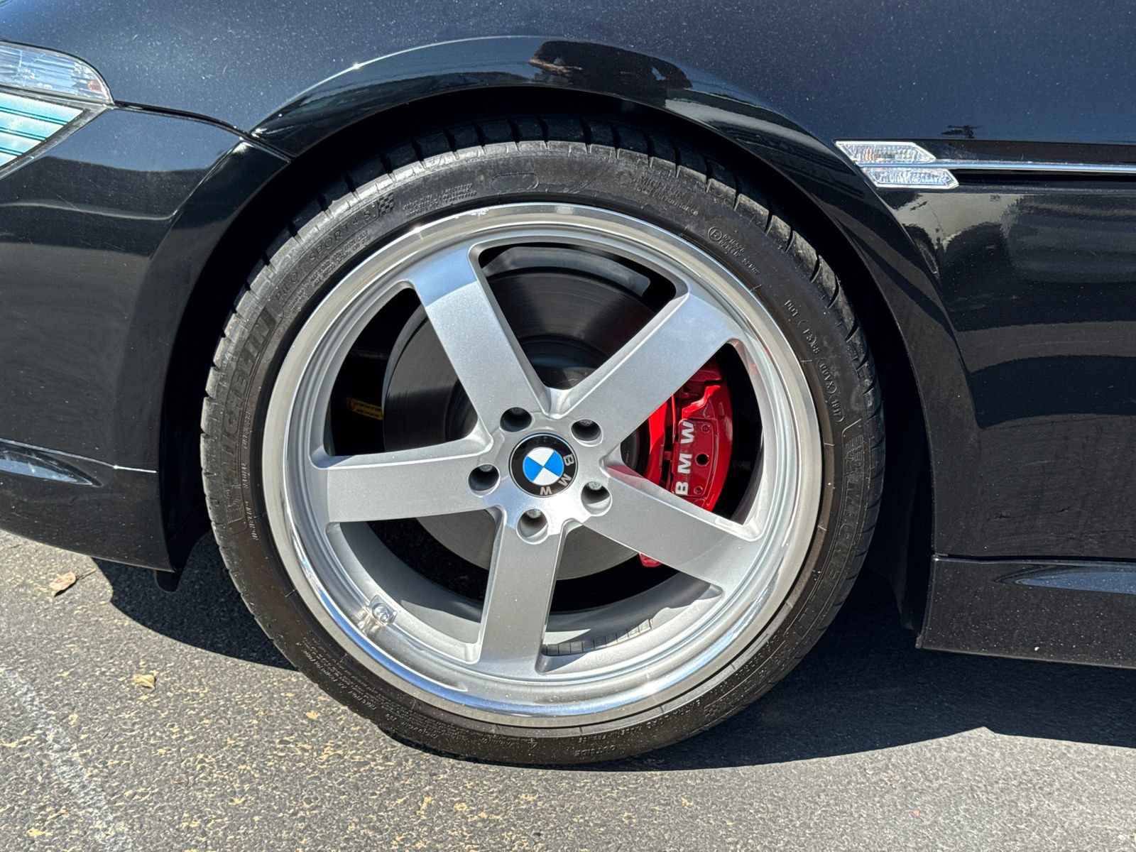 Used 2006 BMW 650i Convertible RWD image 3