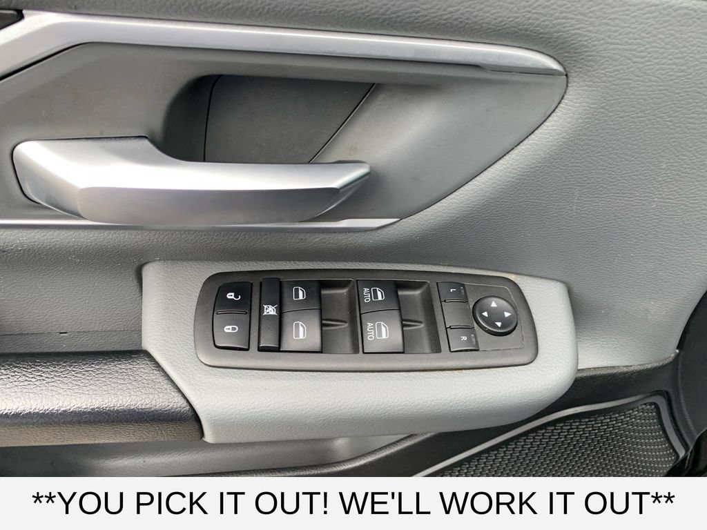 Used 2022 RAM 1500 Big Horn AWD/4WD image 12