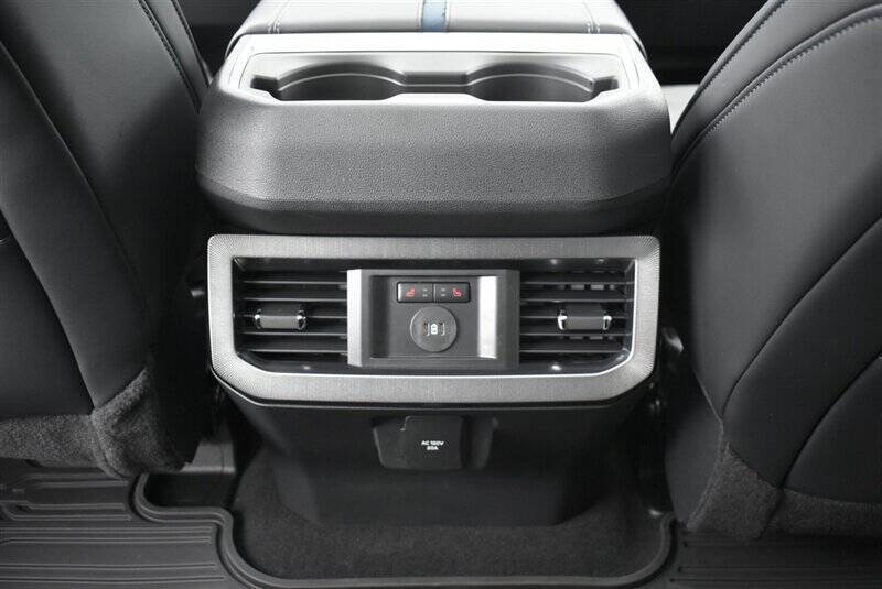 Used 2025 Ford F450 Platinum w/ Camper Package image 25