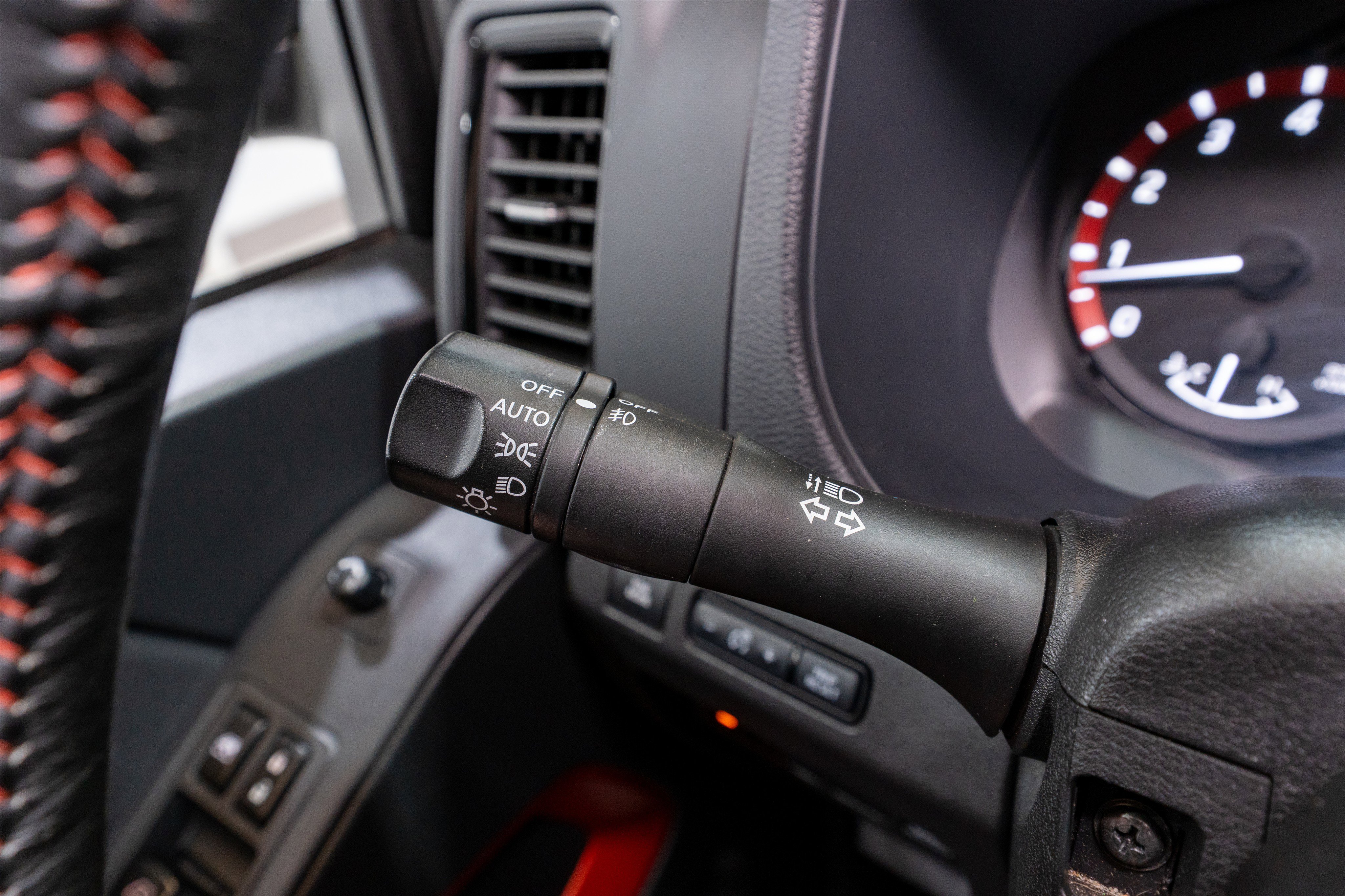 Used 2023 Nissan Frontier PRO-4X w/ Pro-4X Premium Package image 33