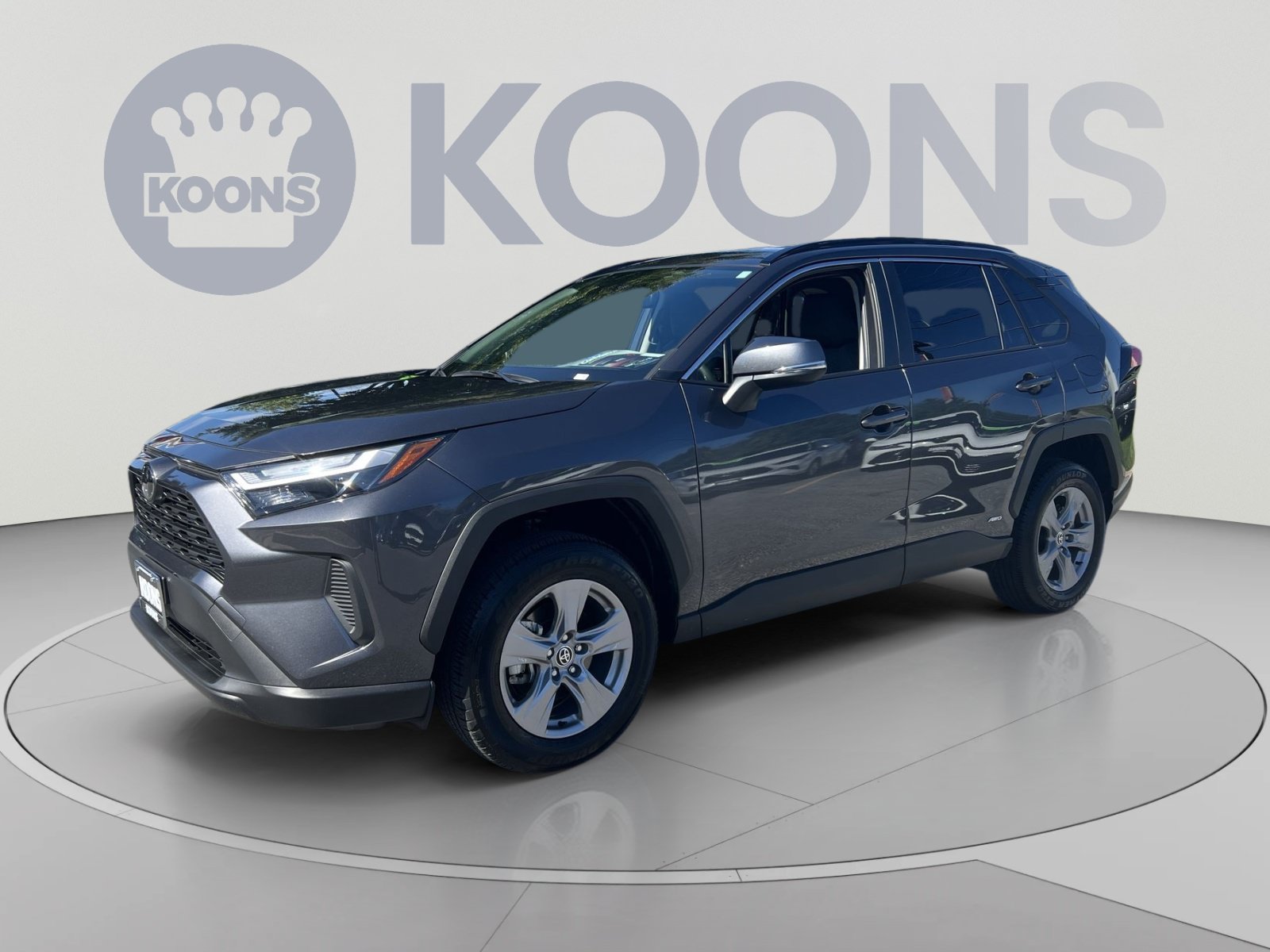 Used 2025 Toyota RAV4 XLE w/ Weather Package AWD/4WD image 1