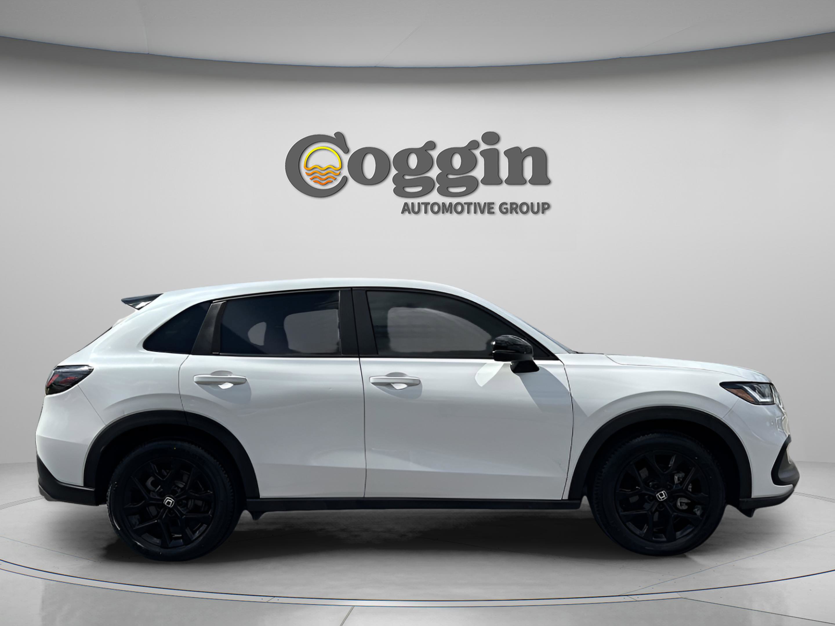 Certified 2023 Honda HR-V Sport image 8