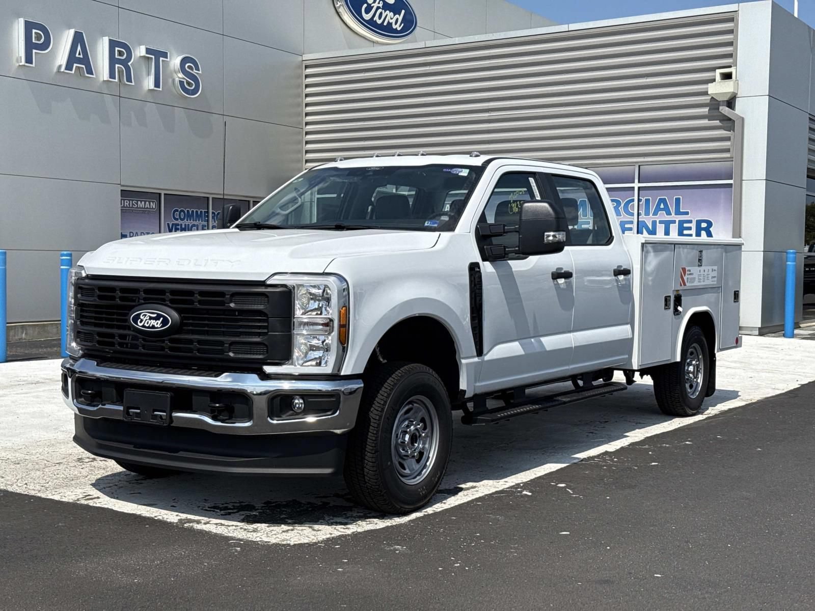 New 2027 Ford F250 XL w/ XL Chrome Package AWD/4WD image 7