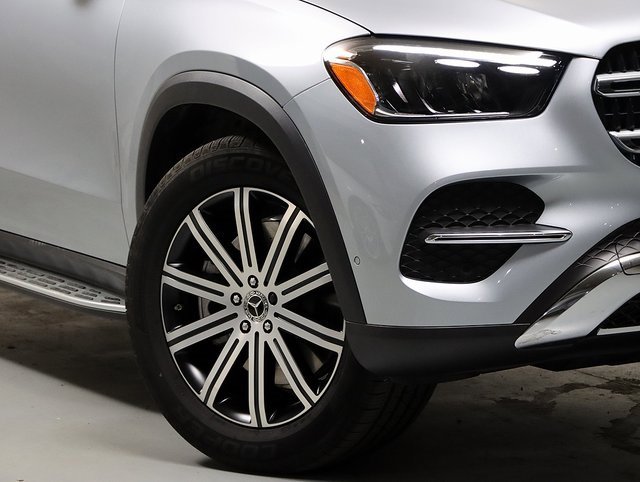 Certified 2025 Mercedes-Benz GLE 450 4MATIC image 3