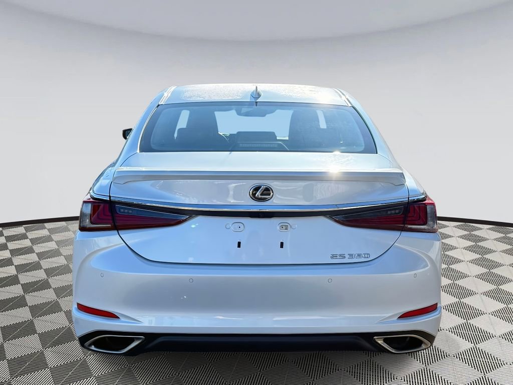 Used 2025 Lexus ES 350 w/ Premium Package image 3