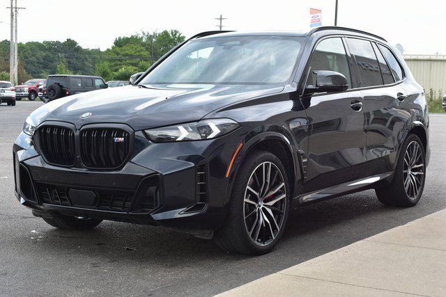 Used 2024 BMW X5 M60i image 12