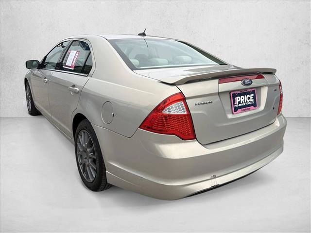 Used 2010 Ford Fusion SE FWD image 3