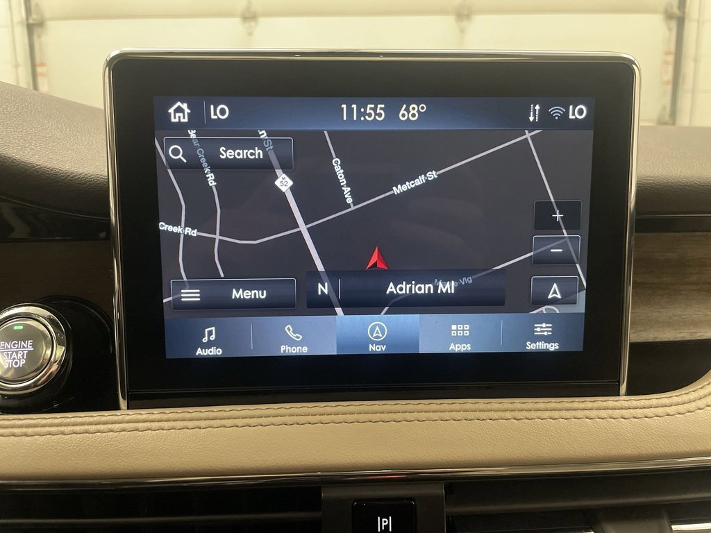 Used 2022 Lincoln Corsair Reserve w/ Equipment Group 201A image 8