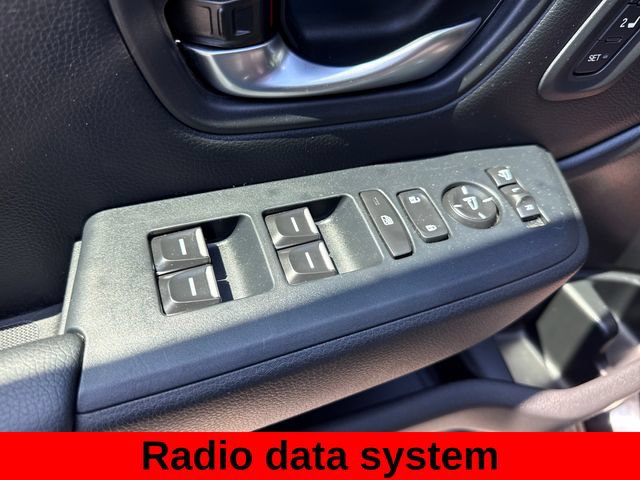 Used 2025 Honda Pilot TrailSport image 14