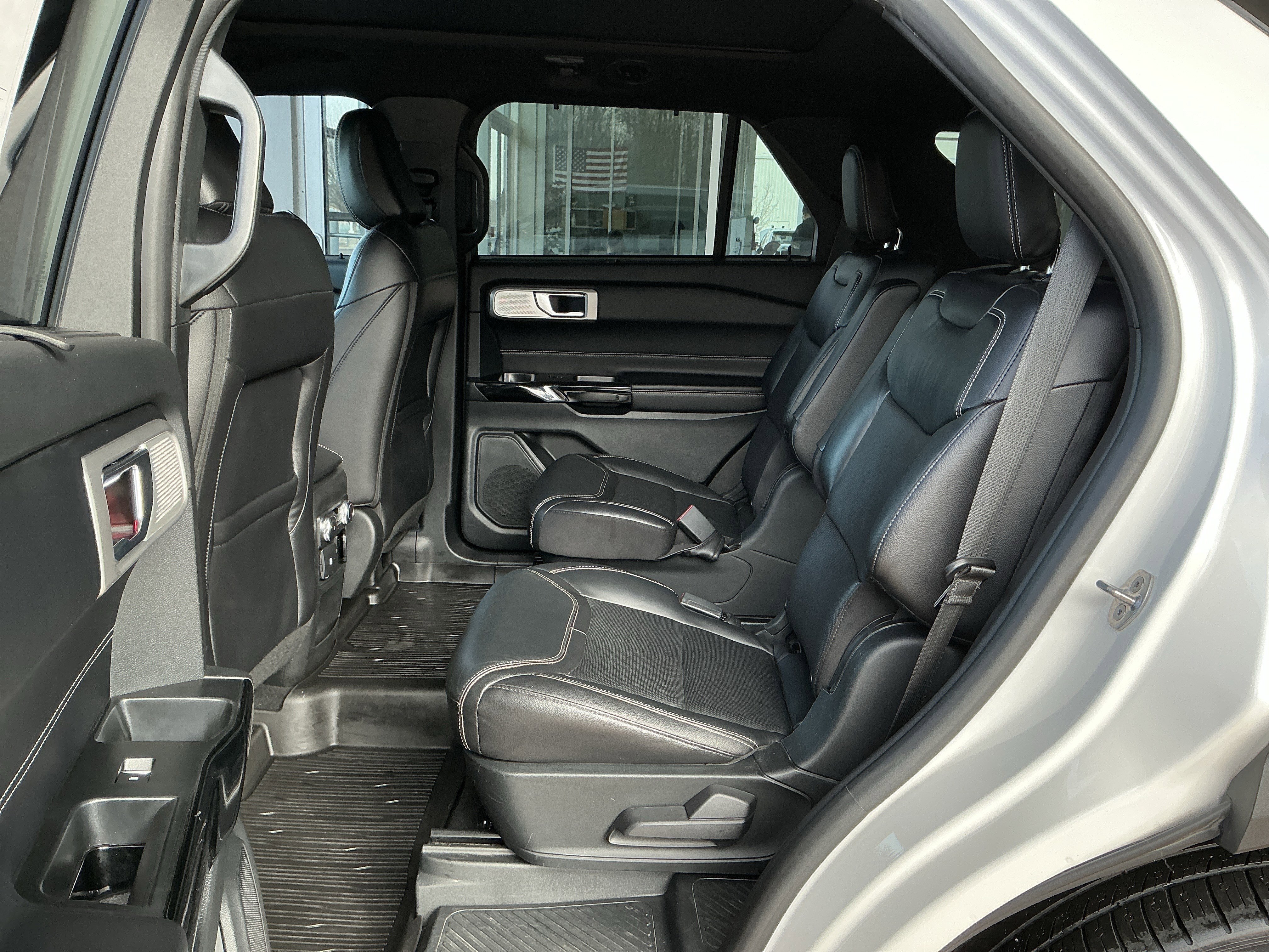 Used 2021 Ford Explorer ST w/ Equipment Group 401A image 18