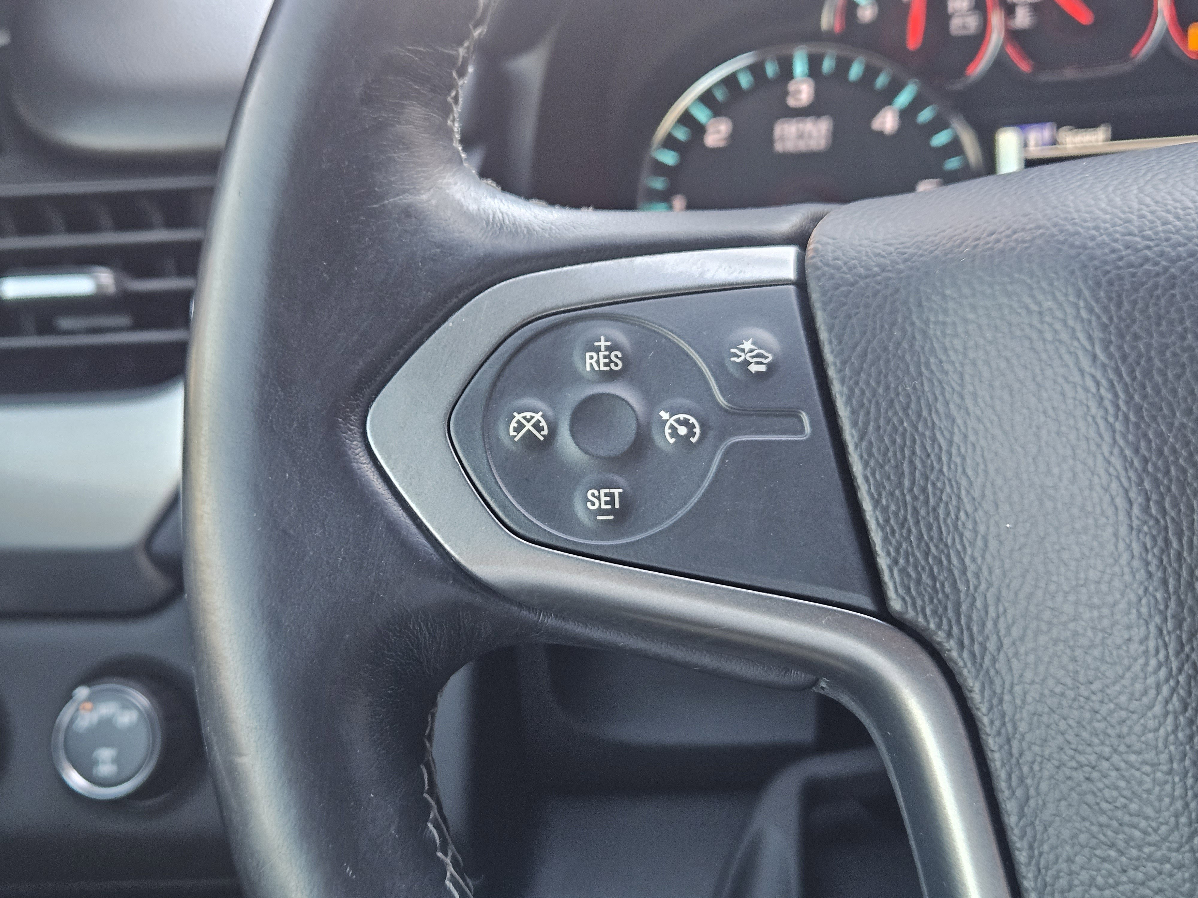 Used 2019 Chevrolet Tahoe LT image 27