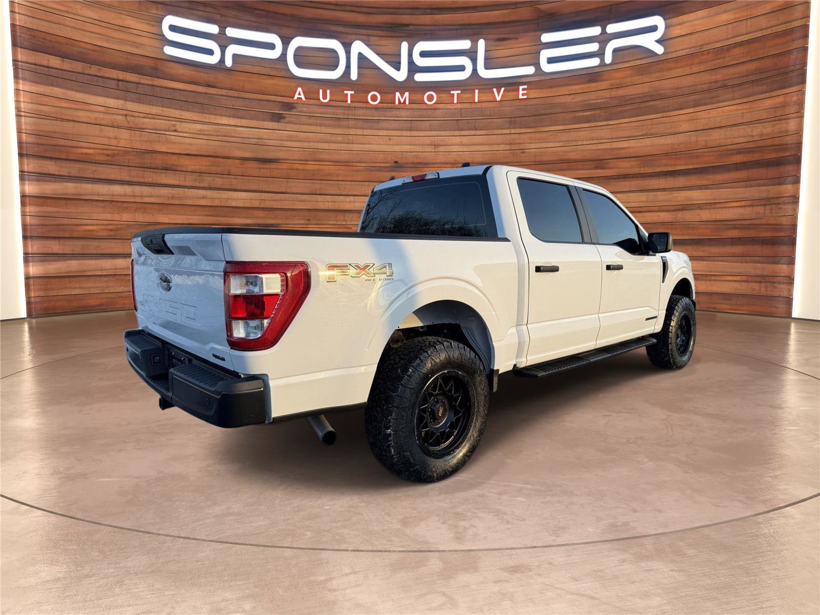 Used 2022 Ford F150 XL w/ FX4 Off-Road Package image 7