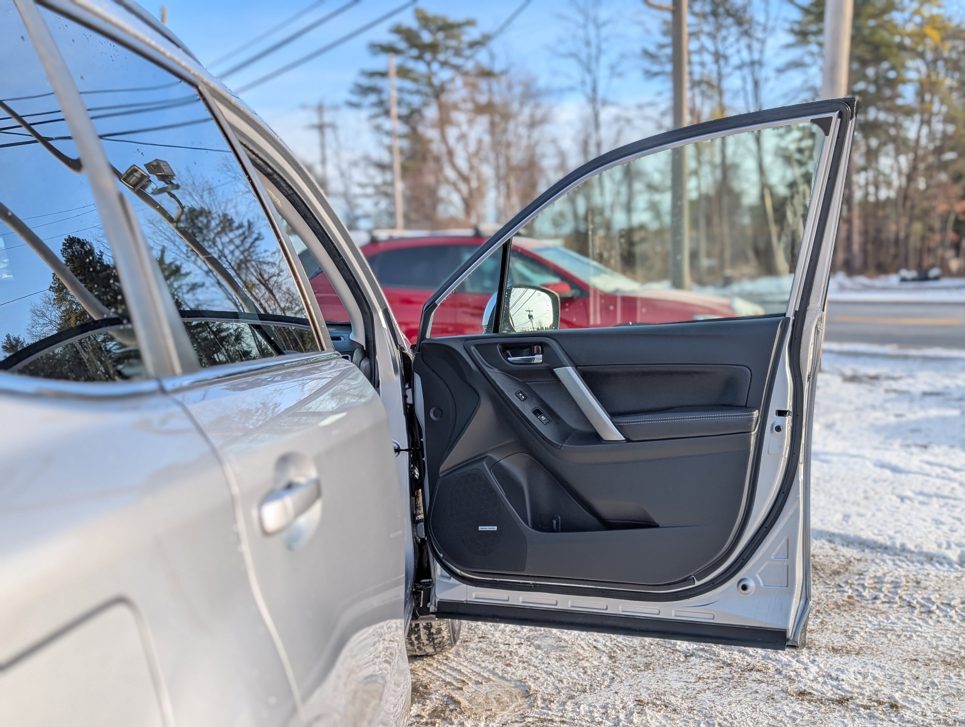 Used 2017 Subaru Forester 2.5i Limited image 43