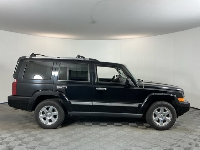 Used 2007 Jeep Commander Limited AWD/4WD image 4