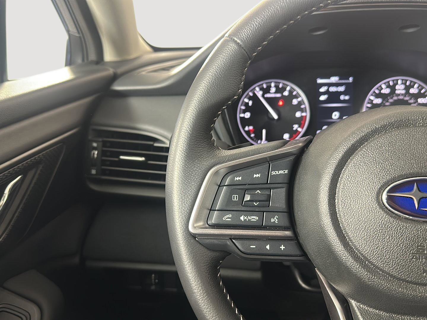 Certified 2025 Subaru Outback Premium w/ Popular Package #1A image 8