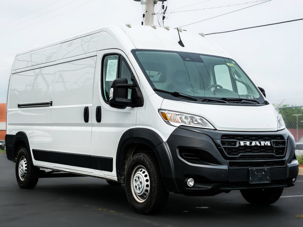 Used 2025 RAM ProMaster 2500 w/ Convenience Group FWD image 1