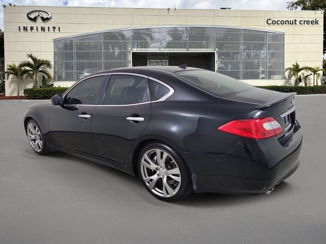 Used 2011 INFINITI M56 w/ Sport Pkg RWD image 3