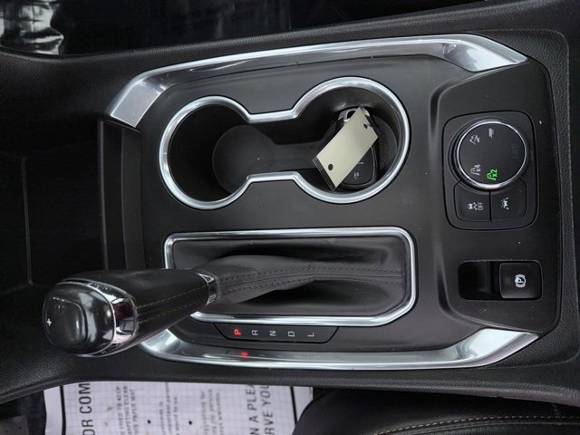 Used 2020 Chevrolet Traverse LT w/ LT Premium Package image 26