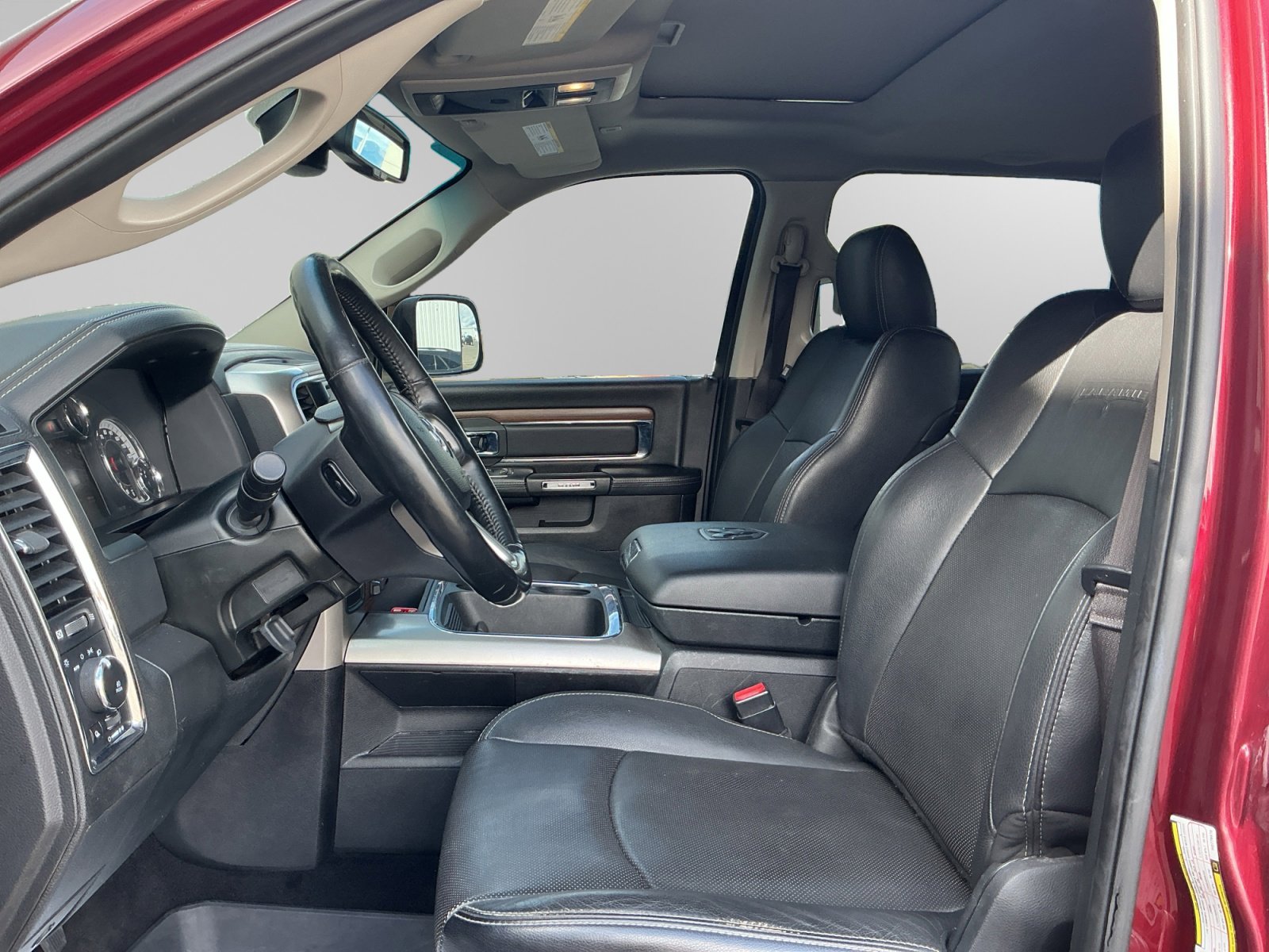 Used 2017 RAM 2500 Laramie w/ Sport Appearance Group image 9