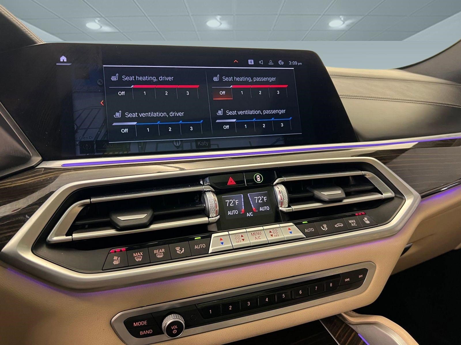 Used 2022 BMW X6 M50i w/ Executive Package image 28