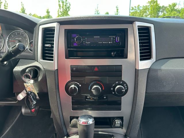Used 2008 Jeep Grand Cherokee Laredo RWD image 27